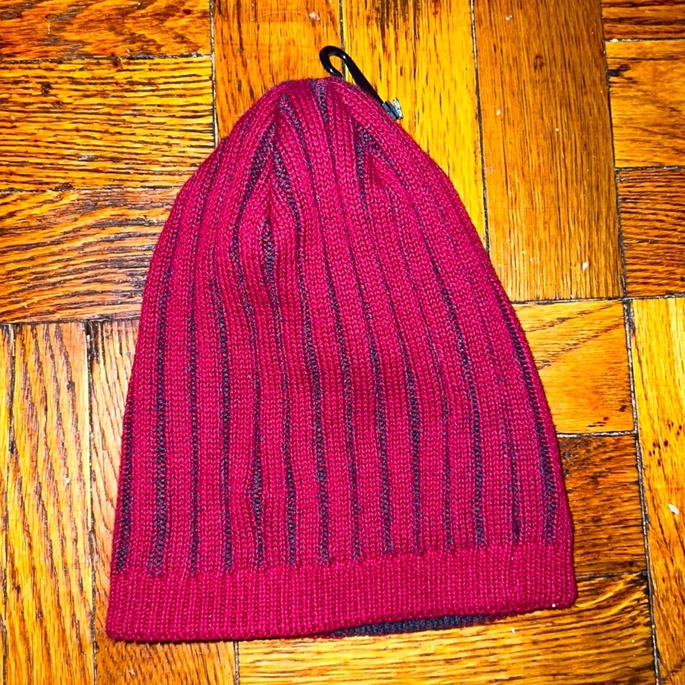 NWOT express red hat